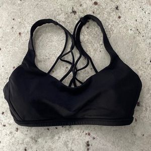 Lululemon Free To Be Zen Bra